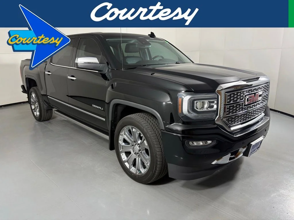 2018 GMC Sierra 4WD Crew Cab Short Box's photo