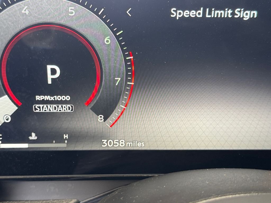 Used 2025 Gray Nissan SR image 10