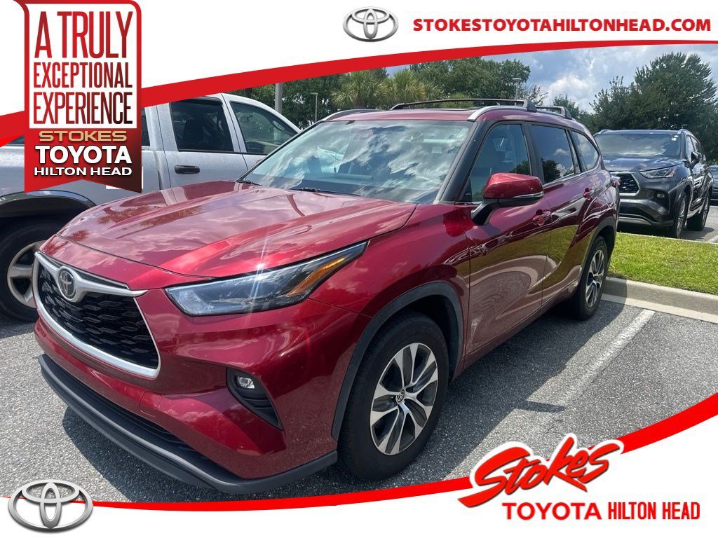 Used 2023 Red Toyota XLE image 1