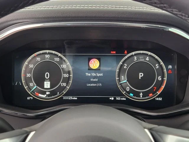 2026 Jaguar F-Pace R-Dynamic S - Photo 27