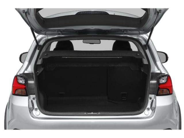 Used 2023  Mitsubishi  image 11