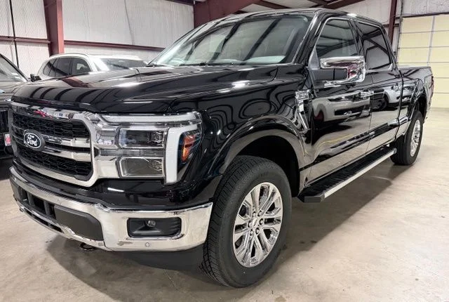 Used 2026 Black Ford Lariat image 7