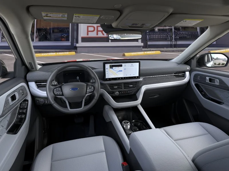 New 2026 Rapid Red Metallic Tinted Clearcoat Ford Platinum™ image 9