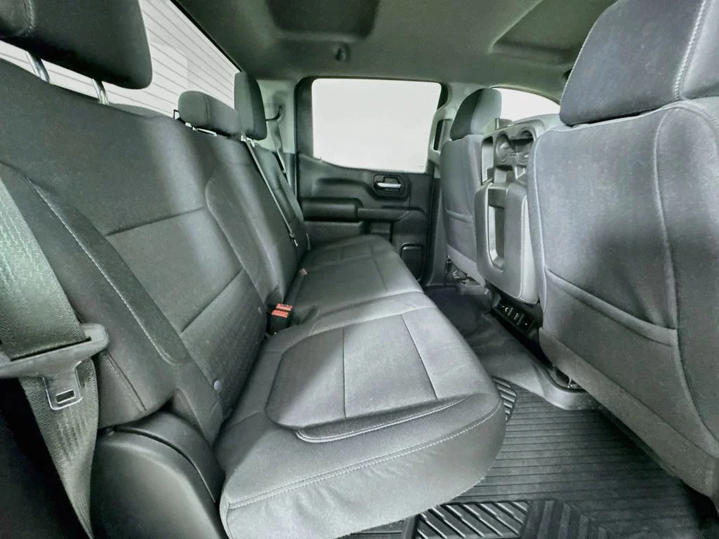 Used 2021 Summit White Chevrolet LT image 35