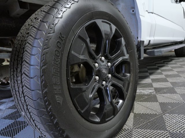Used 2023 White Ford XLT image 11