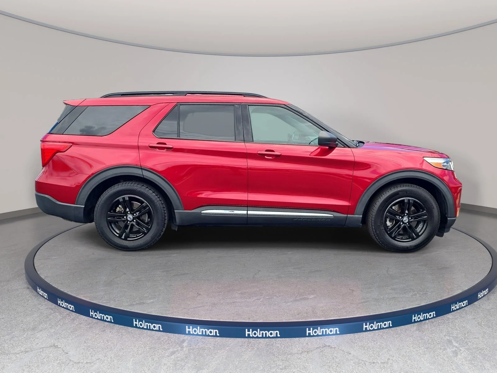 Used 2020 Red Ford XLT image 5