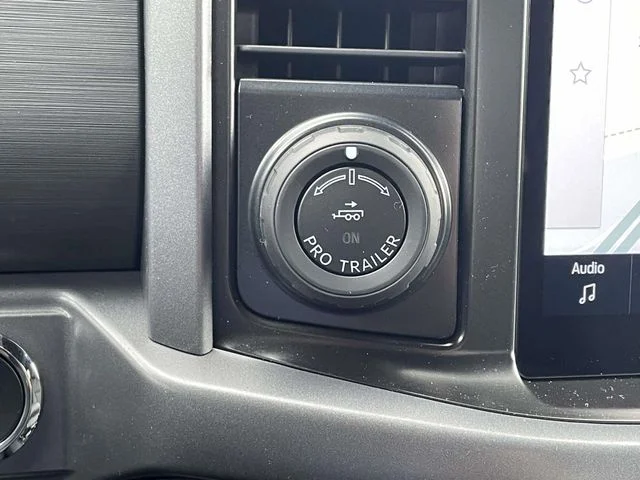 New 2026 Avalanche Ford XLT image 27