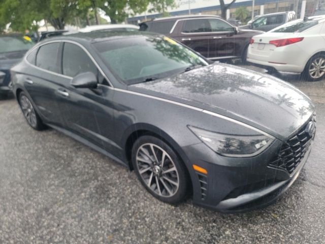 2022 Hyundai Sonata Limited 1.6T's photo