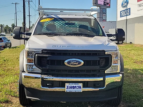 2020 Ford F-450 Super Duty Chassis Cab XL - Photo 8