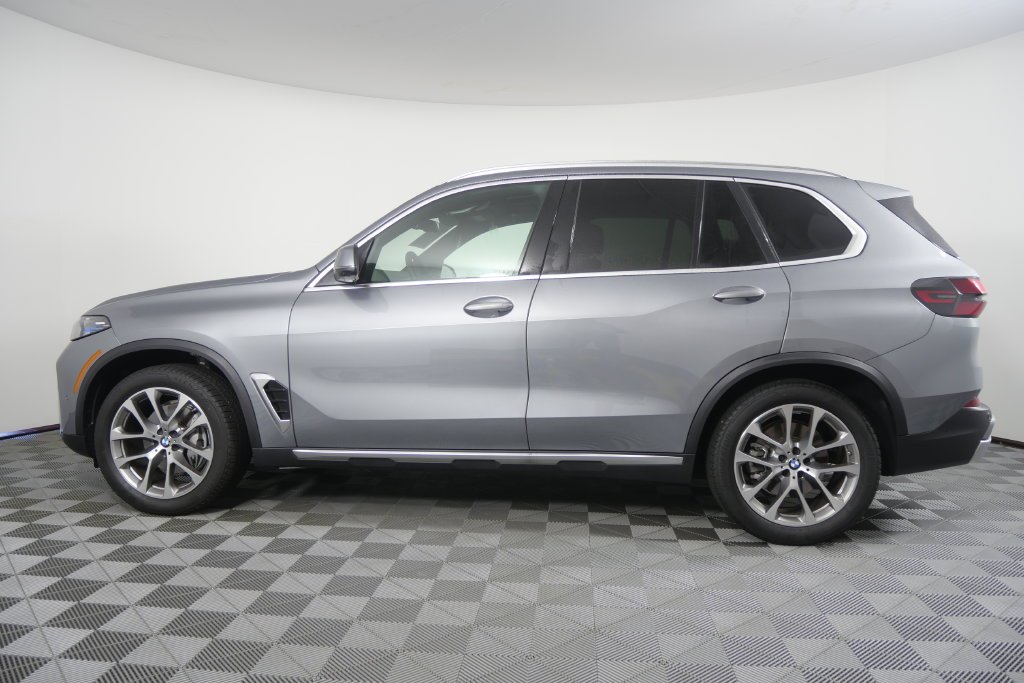 Certified Used 2026 Gray Metallic BMW sDrive40i image 7