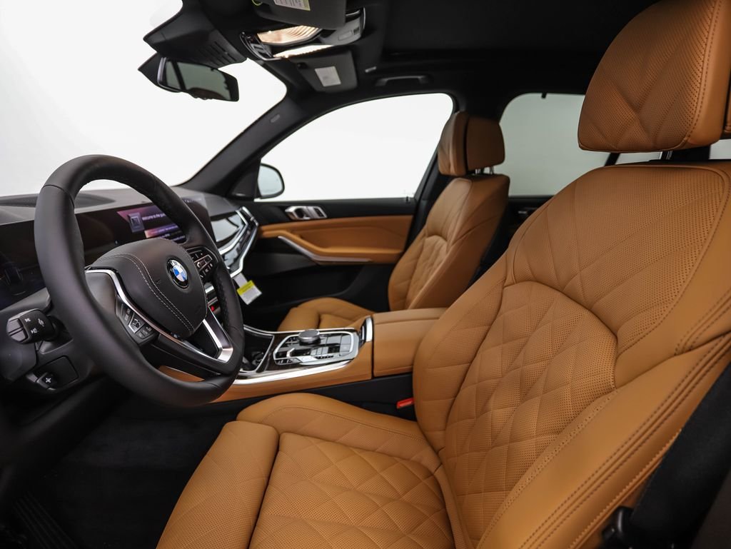 Used 2026 Black Sapphire Metallic BMW xDrive40i image 12
