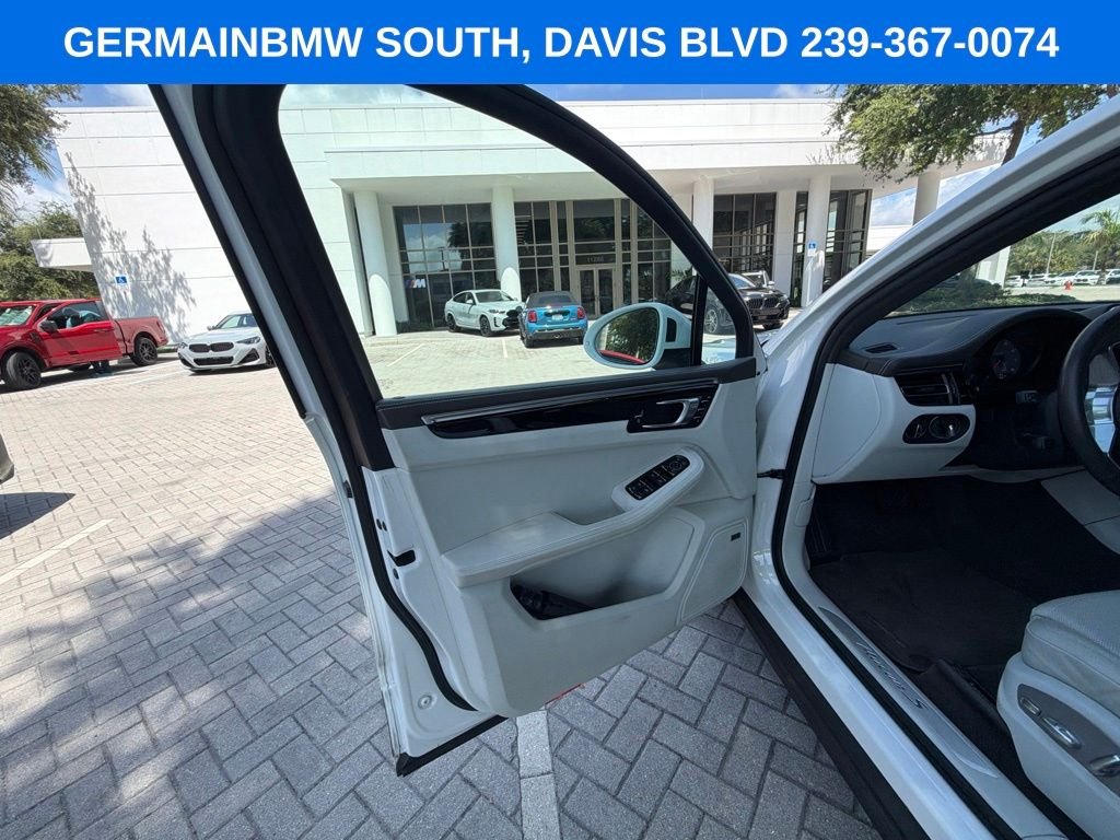 Used 2021 White Porsche S image 17