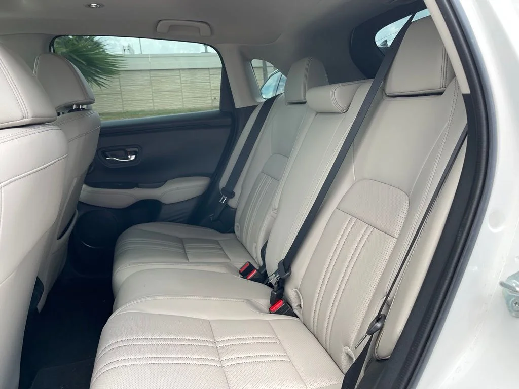 Used 2024  Honda EX-L image 16