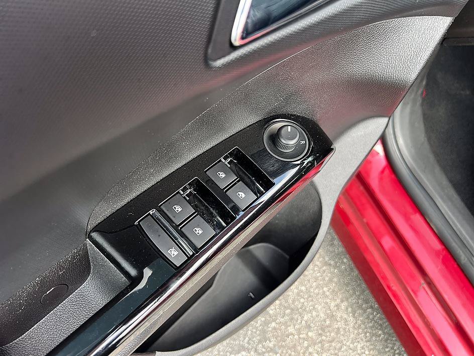 Used 2017 Cajun Red Tintcoat Chevrolet Premier image 20