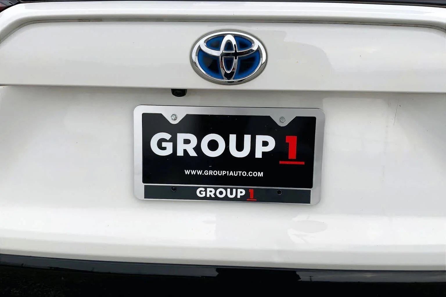 Used 2021 Super White Toyota SE image 10
