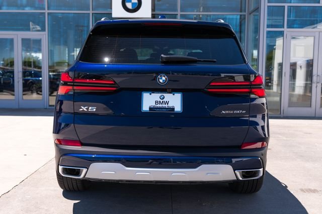 New 2026 Tanzanite Blue II Metallic BMW xDrive50e image 9