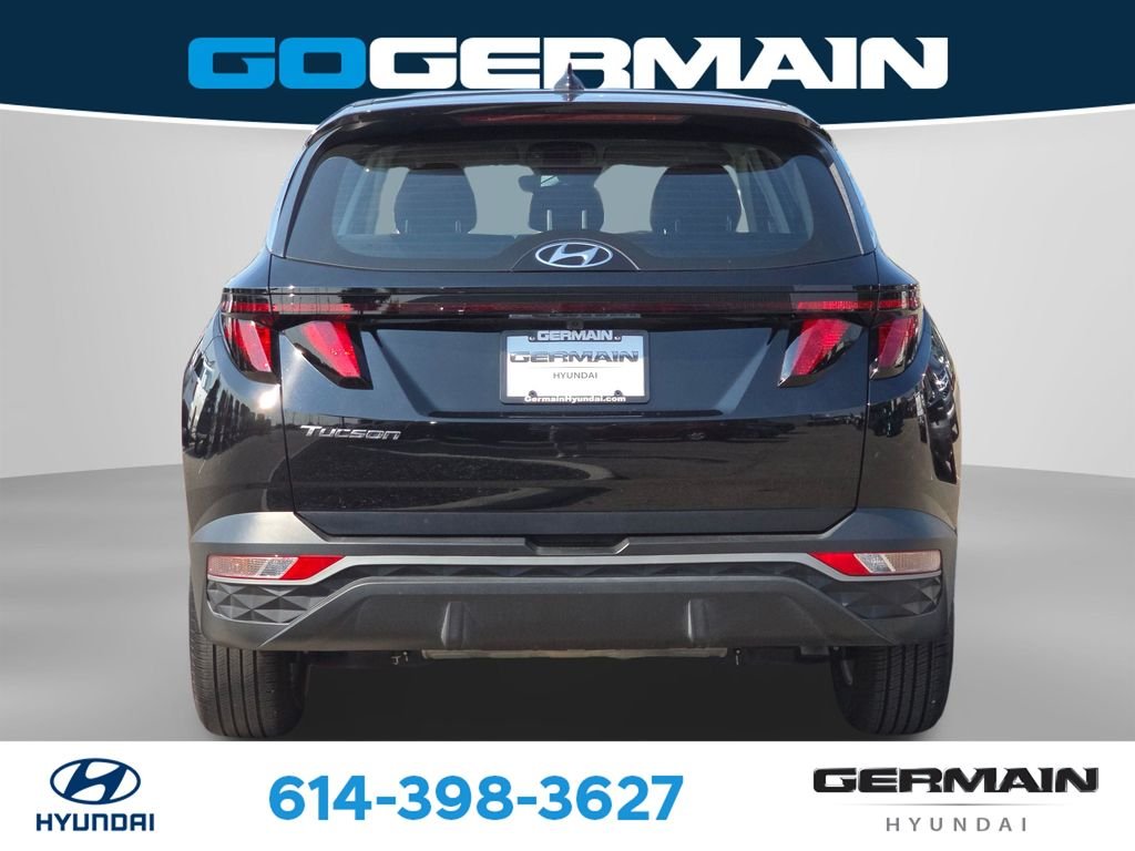 Used 2024 Black Hyundai SE image 10