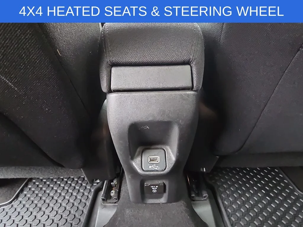 Certified Used 2020 Gray Jeep Latitude image 22