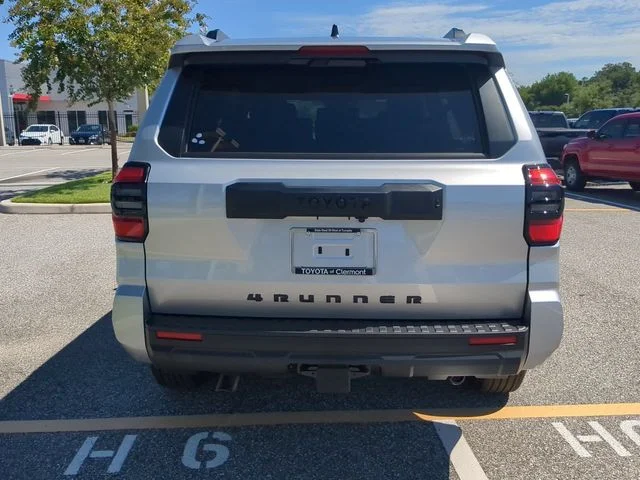New 2026 Cutting Edge Toyota SR5 image 5