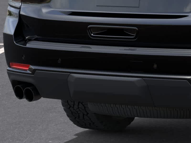 2026 Chevrolet Suburban Z71 - Photo 13