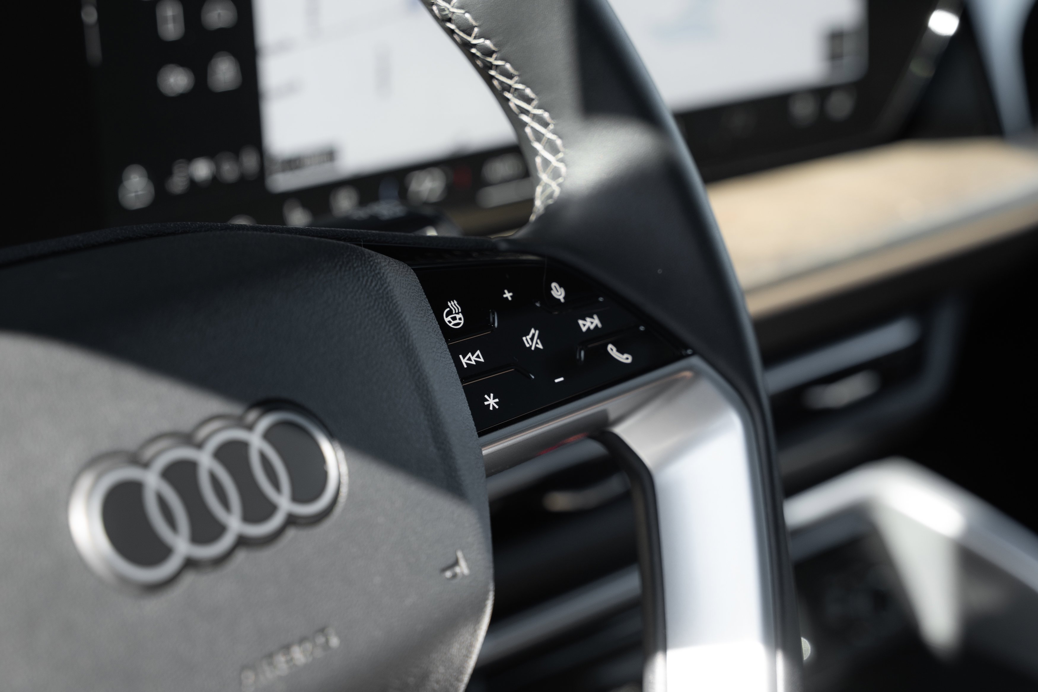 Certified Used 2025 Mythos Black Metallic Audi Premium Plus image 12