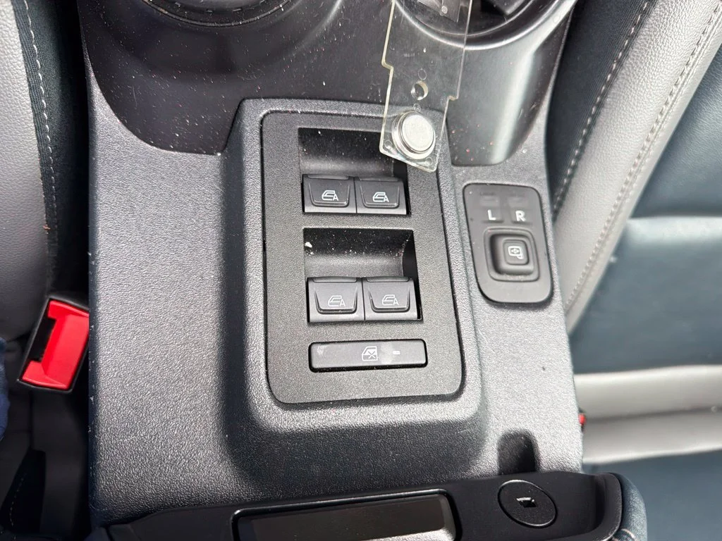 Used 2024 Blue Ford Outer Banks image 21