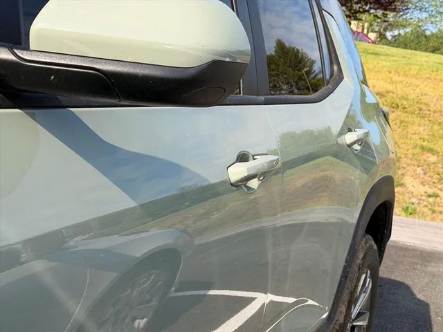 Used 2025 Green Chevrolet LT image 21