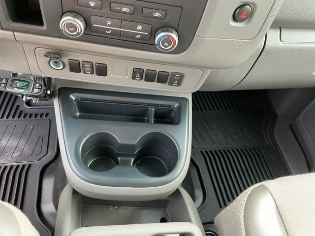 Used 2021 White Nissan SV image 19