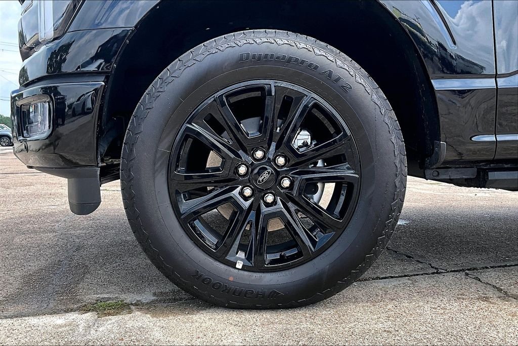2025 Ford F-150 Platinum - Photo 10
