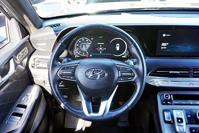 Used 2021 Green Hyundai Calligraphy image 21