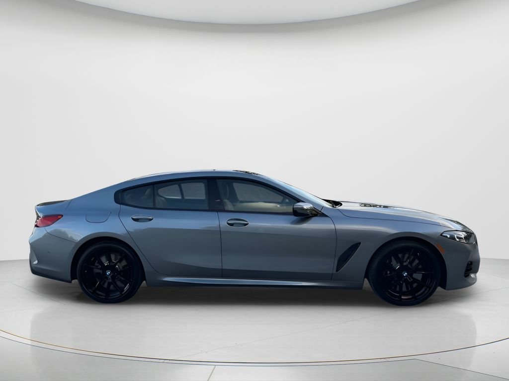 2026 BMW 8 Series 840i - Photo 9