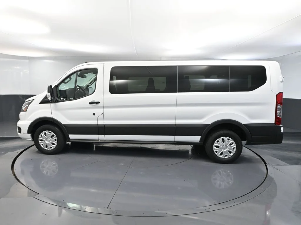 Used 2023 White Ford XLT image 9