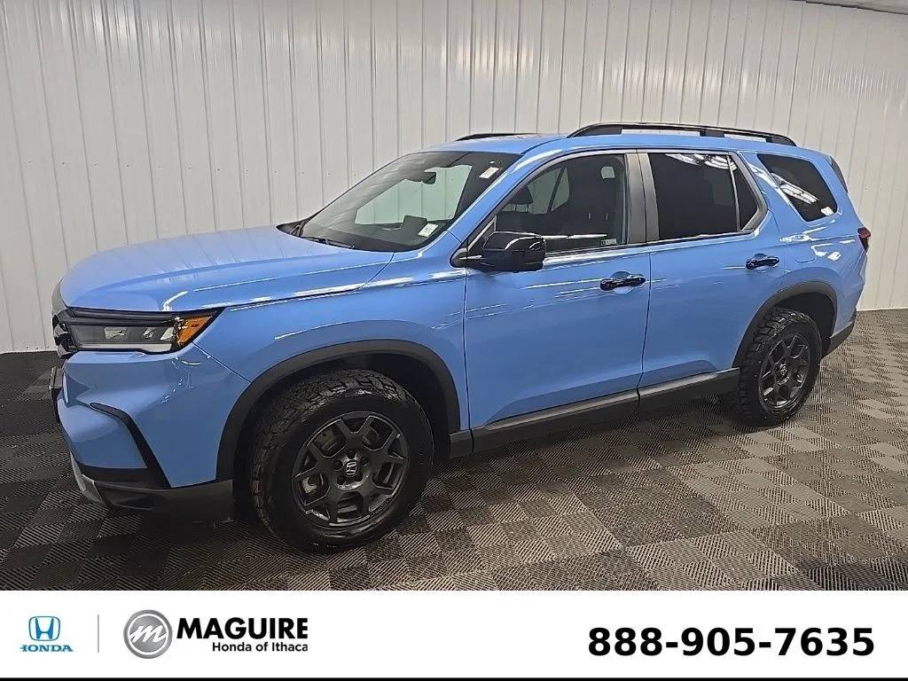 Used 2024  Honda TrailSport image 6
