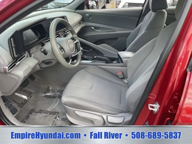 Used 2024 Red Hyundai SE image 17