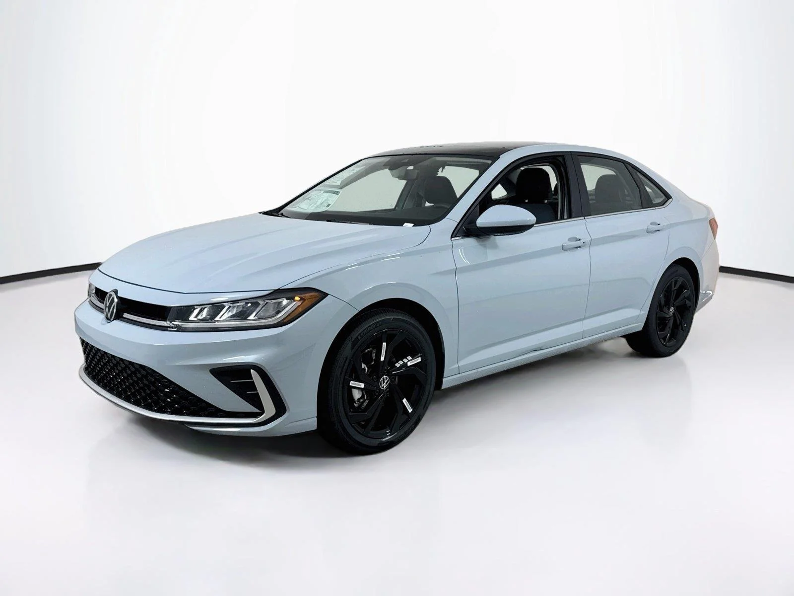 New 2027 GRAY Volkswagen SE image 1