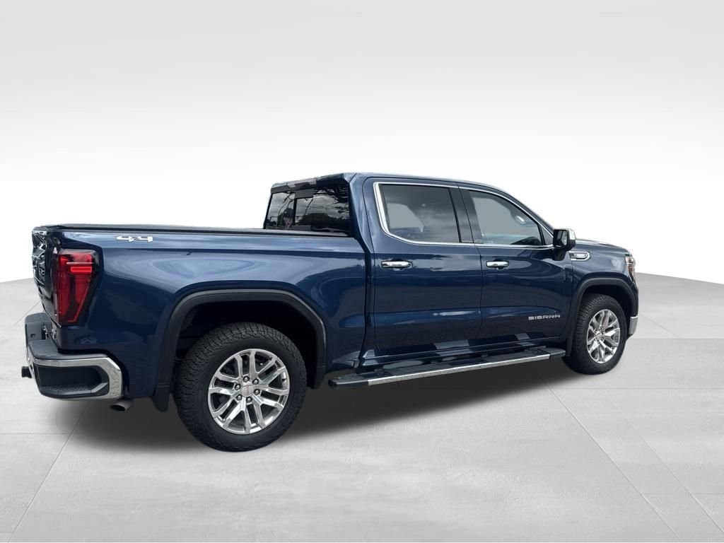 Used 2020 Blue GMC SLT image 9