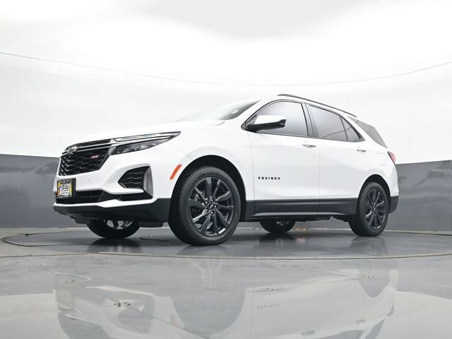 Used 2023 Summit White Chevrolet RS image 21