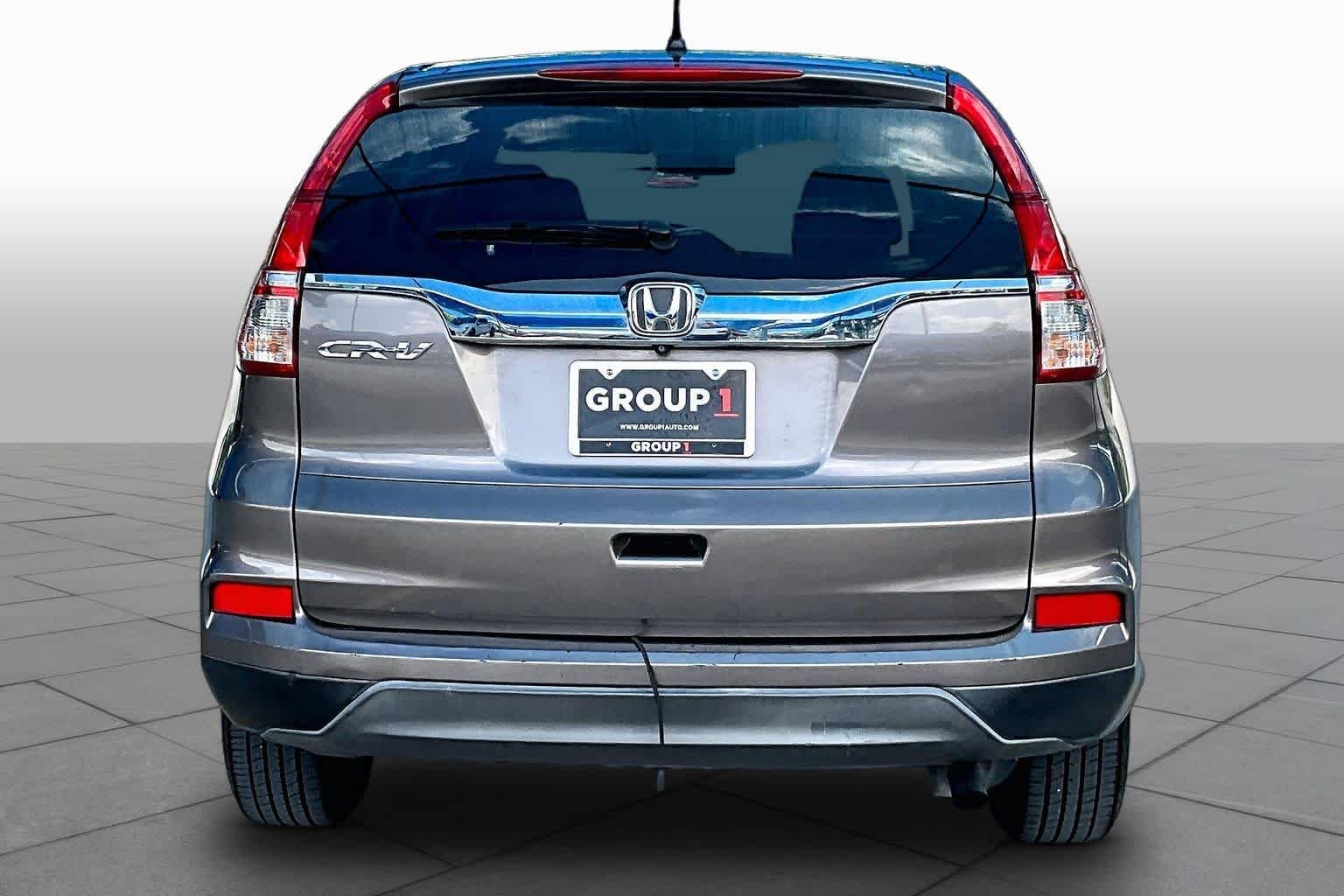 Used 2015 Modern Steel Metallic Honda LX image 5