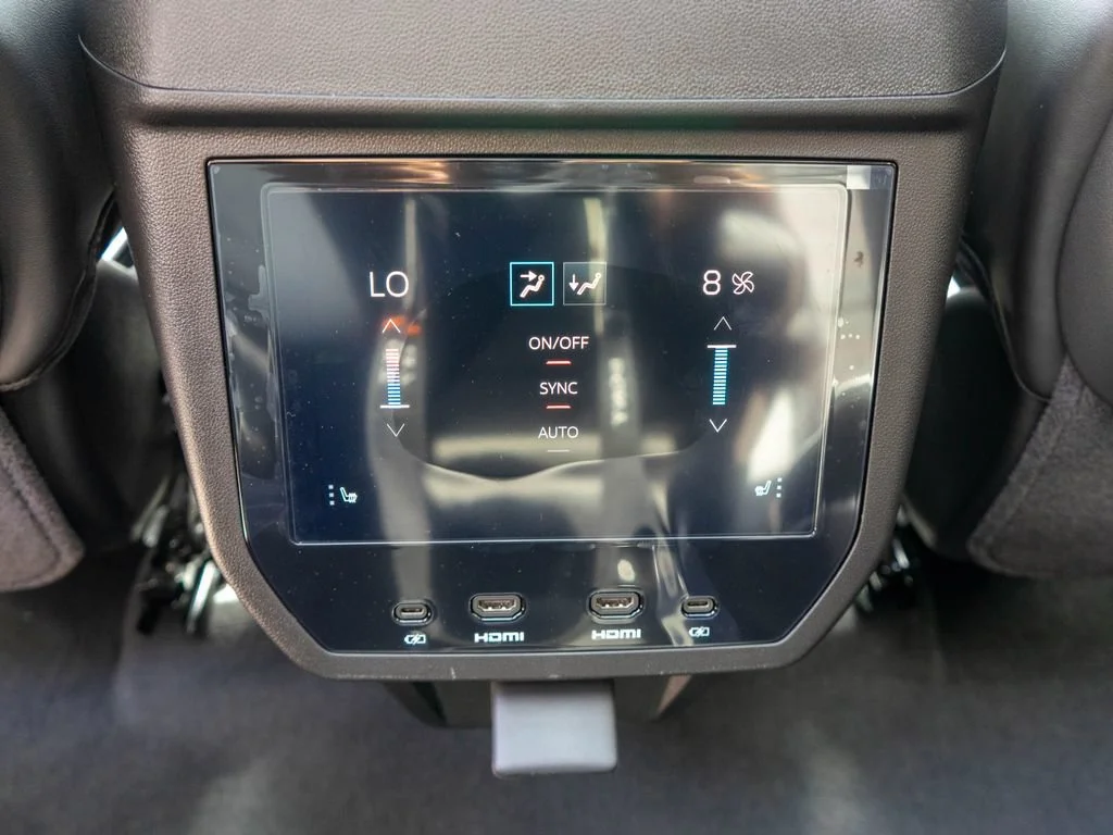 New 2026 Onyx Black GMC AT4 Ultimate image 16