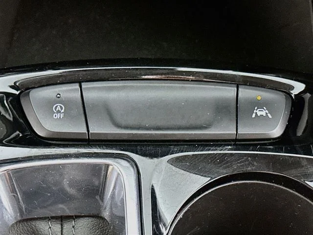 Certified Used 2025 White Chevrolet LT image 19