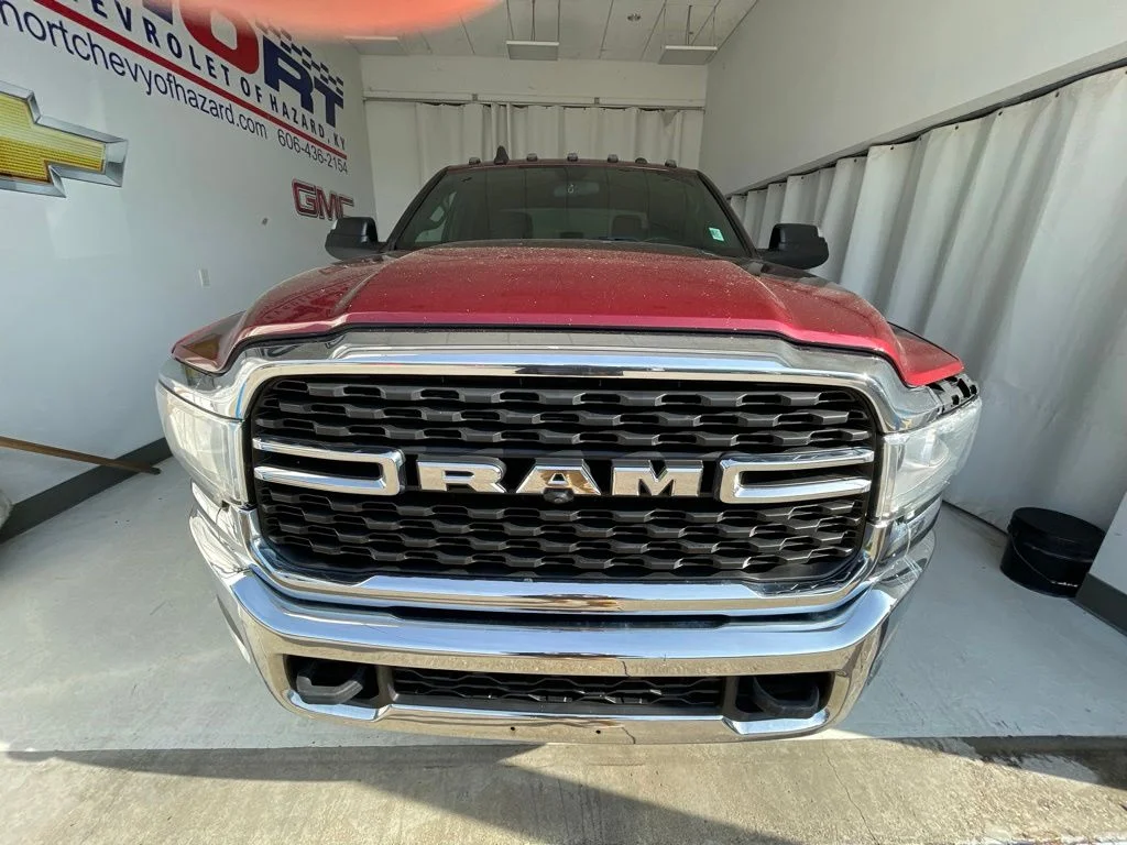 Used 2022 Red Ram Tradesman image 2