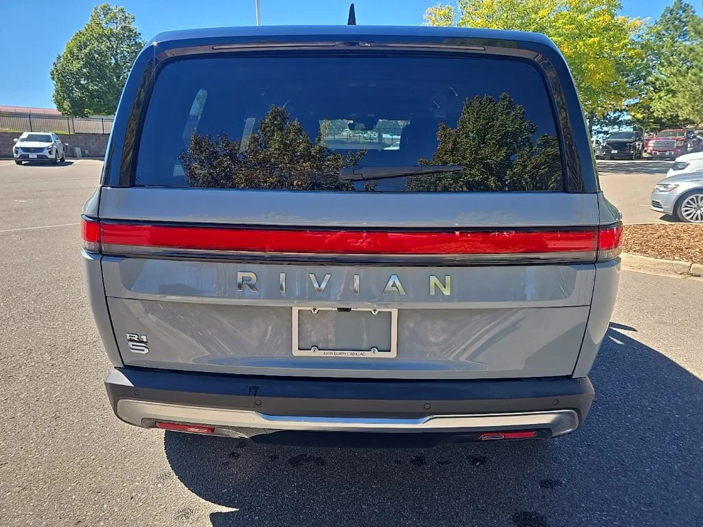 Used 2023 Gray Rivian Adventure image 4