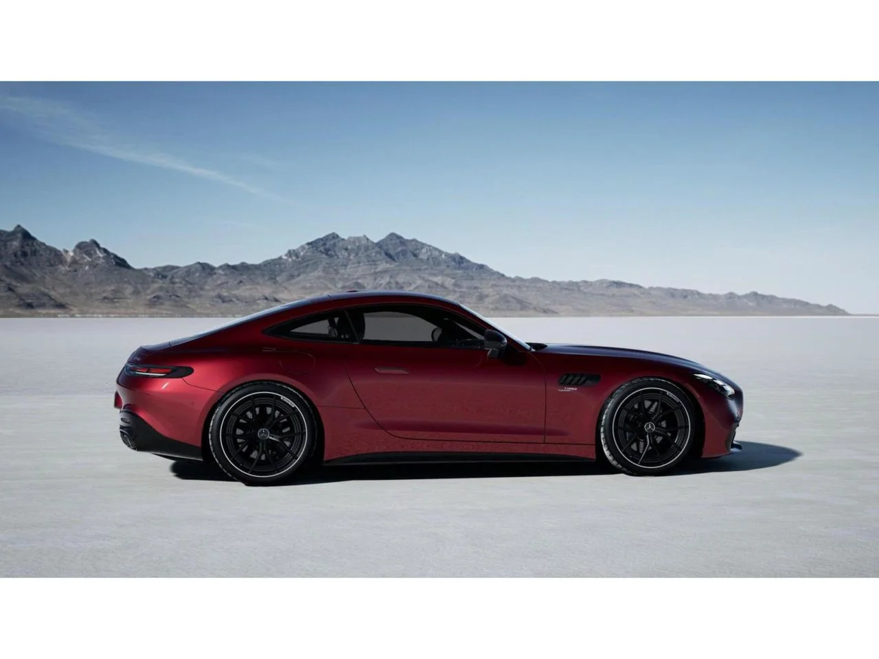 New 2027 MANUFAKTUR Patagonia Red Metallic Mercedes-Benz AMG® GT 43 Coupe image 17
