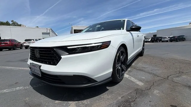 2023 Honda Accord Hybrid Sport - Photo 9
