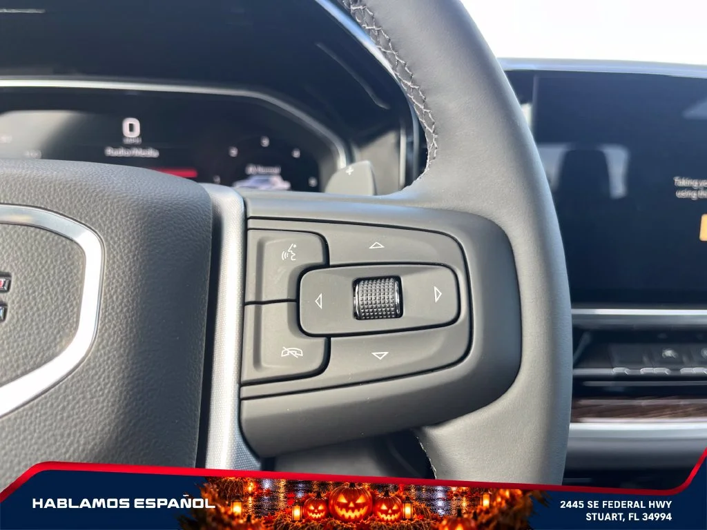 New 2026 Sterling Metallic GMC Elevation image 26