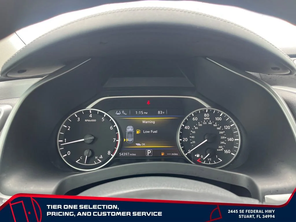 Used 2022 Gray Nissan S FWD image 29