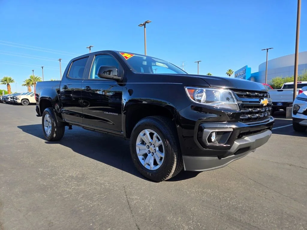 Used 2022 Black Chevrolet LT image 1