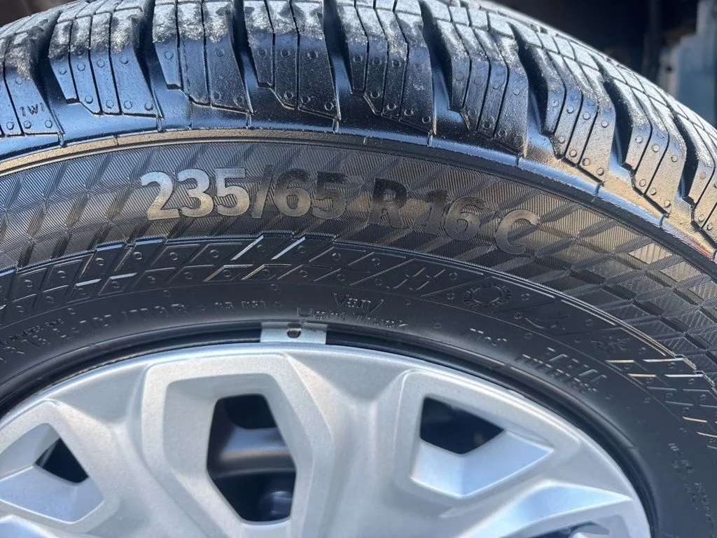 Used 2025 White Ford Base image 26