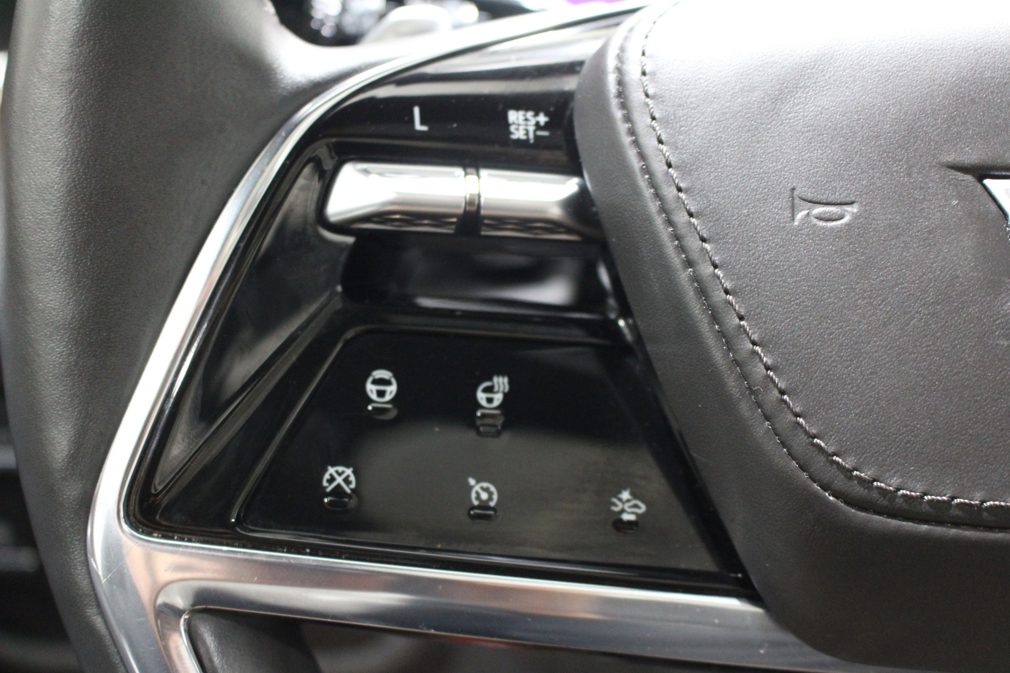 2025 Cadillac Escalade ESV Premium Luxury Platinum - Photo 12