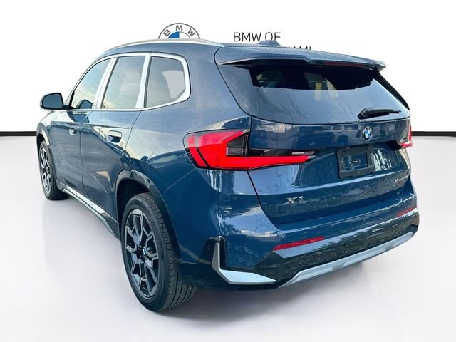 New 2027 Blue BMW xDrive28i image 4
